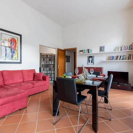 Tranquil Elegance In The Heart Of - Historic Convent Apartment *